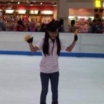 Ada Ice Skating di Mall Panakukang Makassar