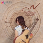 Nathania Jualim, Gitaris Yang Menyanyi