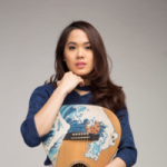 “Sebatas Teman” Kata SHERYL SHEINAFIA